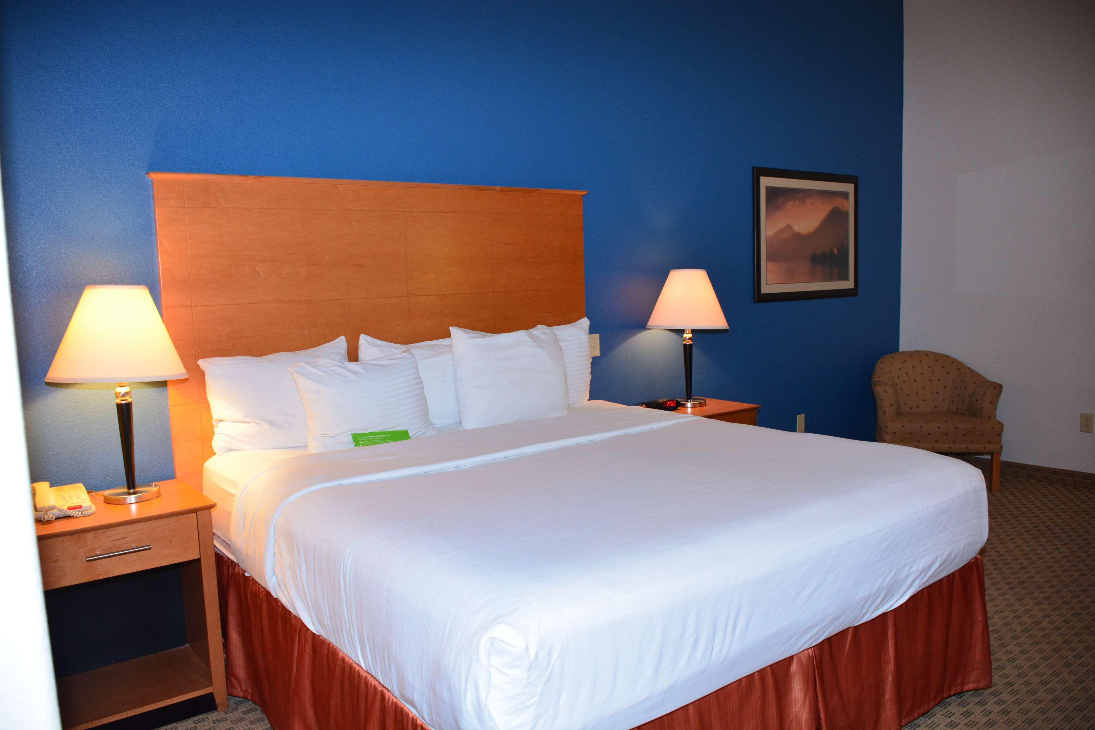 Baymont Inn & Suites Brenham Esterno foto